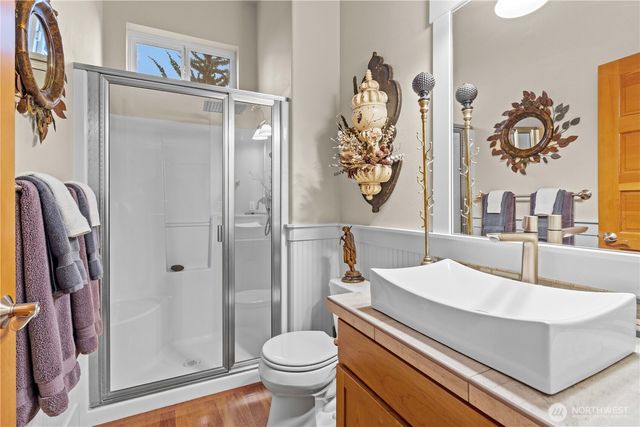 21729 Quiet Water Loop, Lake Tapps, WA 98391