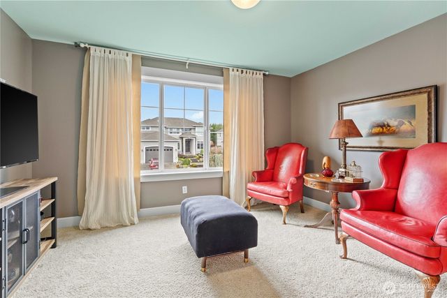 21729 Quiet Water Loop, Lake Tapps, WA 98391