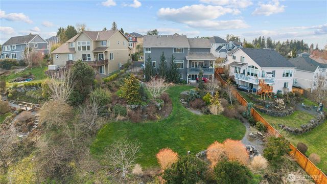 21729 Quiet Water Loop, Lake Tapps, WA 98391