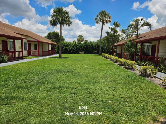1305 Rosewood Villa Lane, West Palm Beach, FL 33417