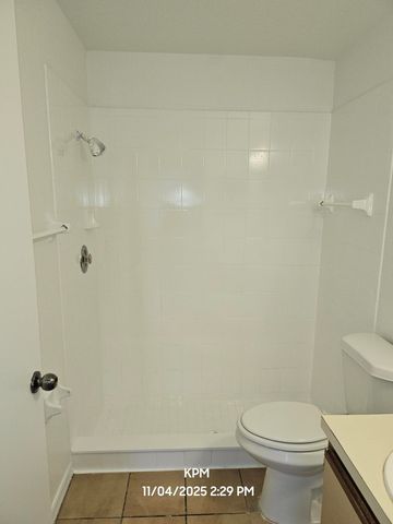 1305 Rosewood Villa Lane, West Palm Beach, FL 33417