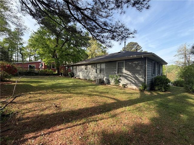 1517 Glenrock Drive NW, Atlanta, GA 30318