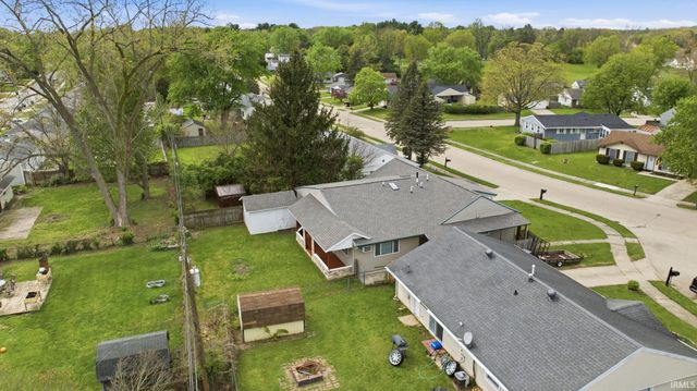1430 Viking Drive, South Bend, IN 46628