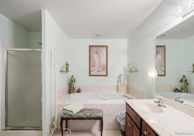 2053 Golfcrest Drive, Davison, MI 48423