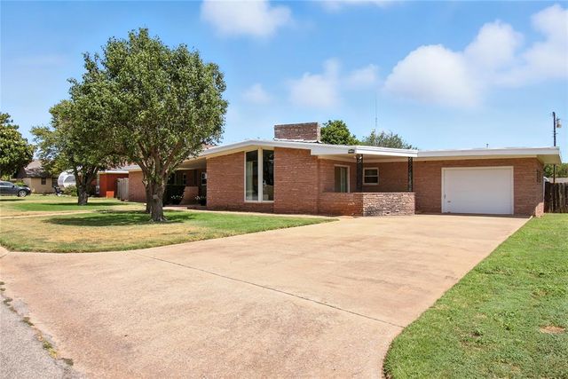 116 Gaynelle Lane, Hobart, OK 73651