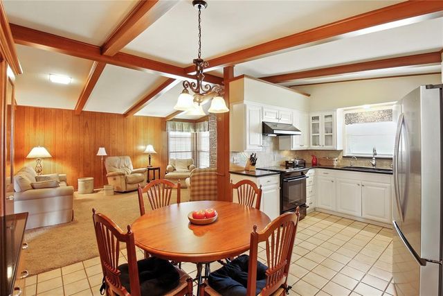 116 Gaynelle Lane, Hobart, OK 73651