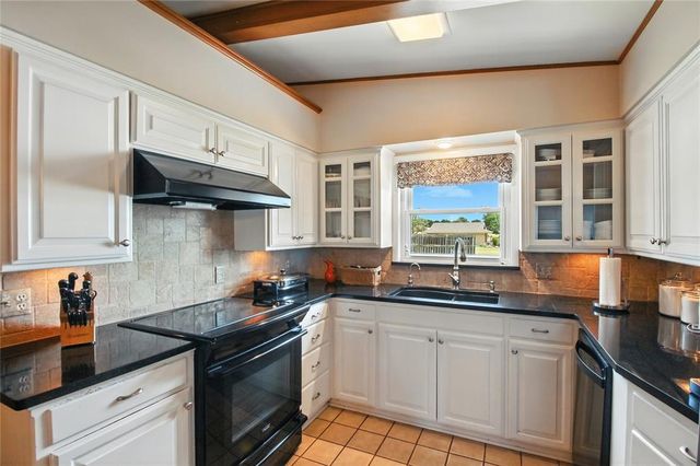 116 Gaynelle Lane, Hobart, OK 73651