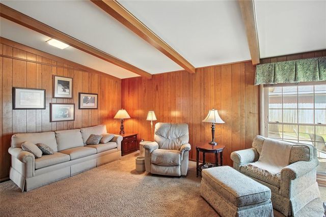 116 Gaynelle Lane, Hobart, OK 73651