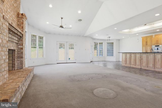 5303 STAMBAUGH RD, Spring Grove, PA 17362