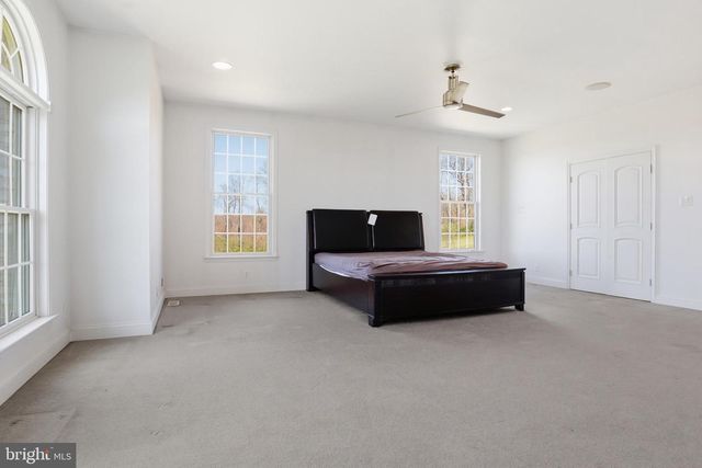5303 STAMBAUGH RD, Spring Grove, PA 17362