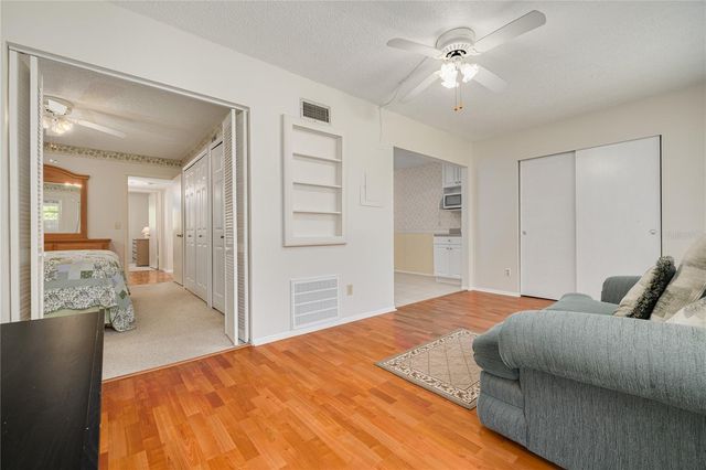 2468 FLORENTINE WAY 34, Clearwater, FL 33763