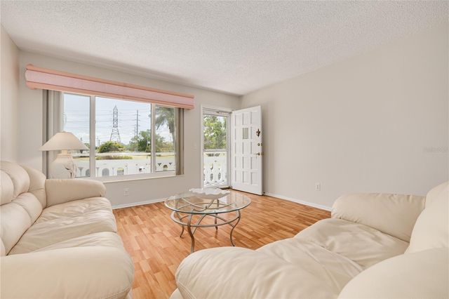 2468 FLORENTINE WAY 34, Clearwater, FL 33763