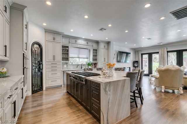 9535 Bella Citta Street, Las Vegas, NV 89178