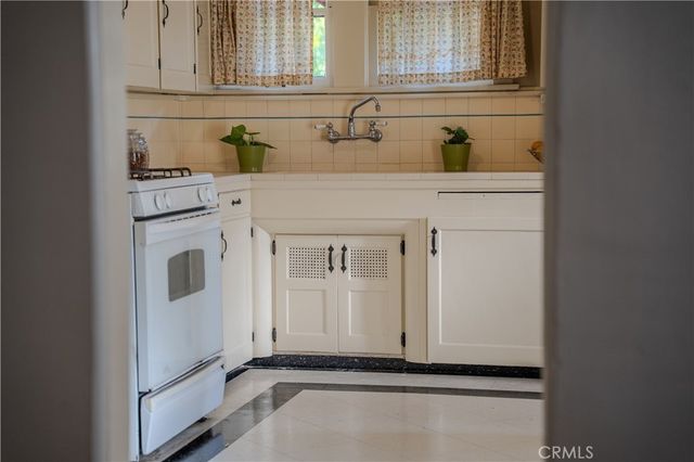 3564 Elmwood, Riverside, CA 92506