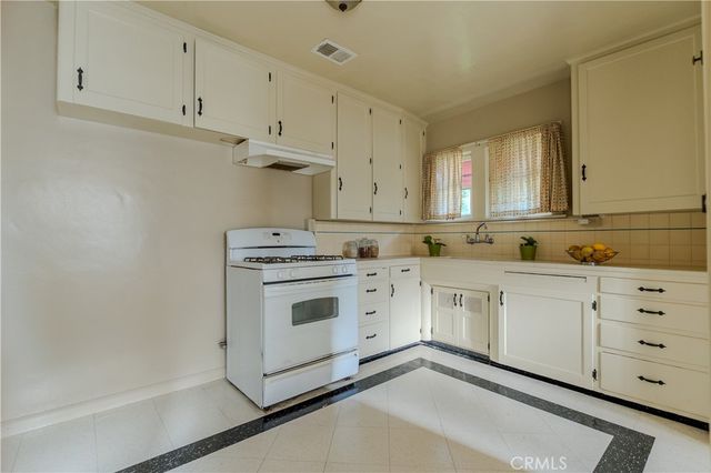 3564 Elmwood, Riverside, CA 92506