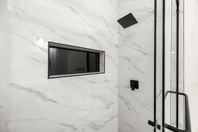 1912 Shearn Street, Houston, TX 77007