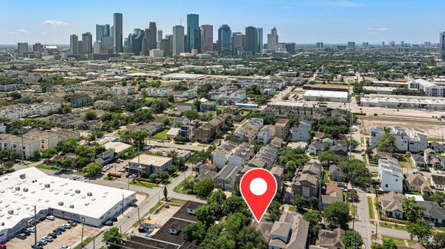 1912 Shearn Street, Houston, TX 77007
