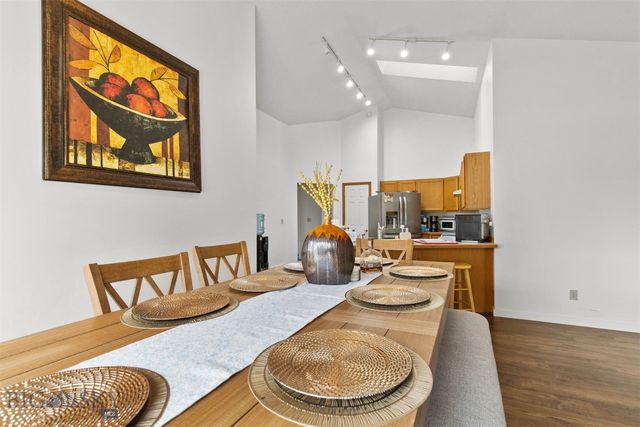 711 Yellowstone Avenue, Manhattan, MT 59741