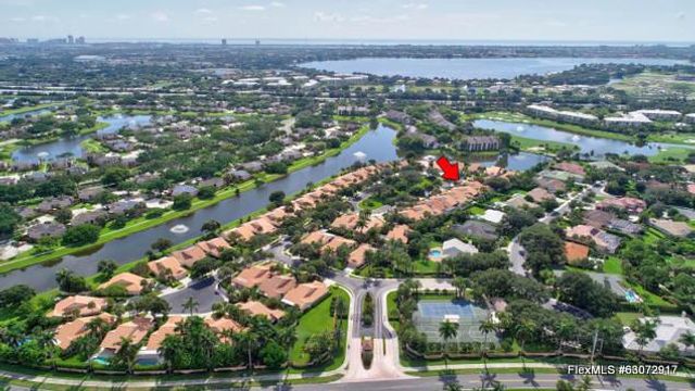 2613 Mohawk Circle, West Palm Beach, FL 33409