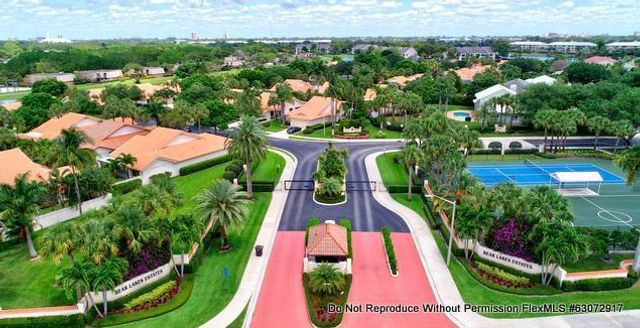 2613 Mohawk Circle, West Palm Beach, FL 33409