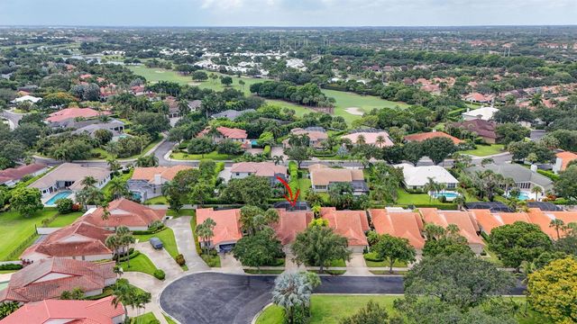 2613 Mohawk Circle, West Palm Beach, FL 33409