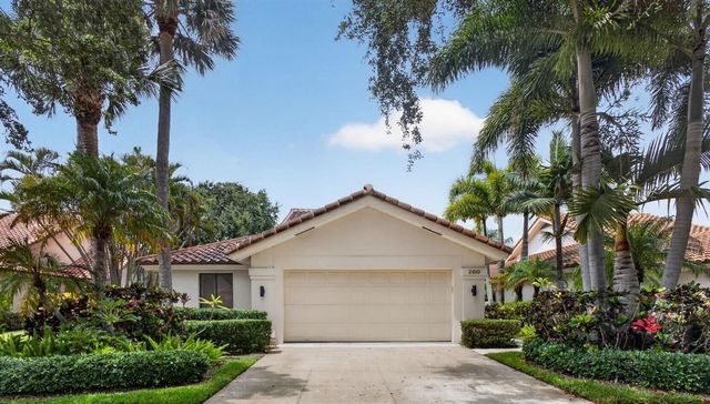 2613 Mohawk Circle, West Palm Beach, FL 33409