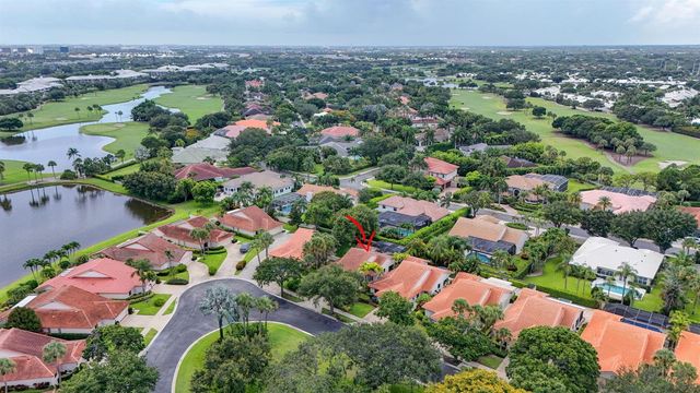 2613 Mohawk Circle, West Palm Beach, FL 33409