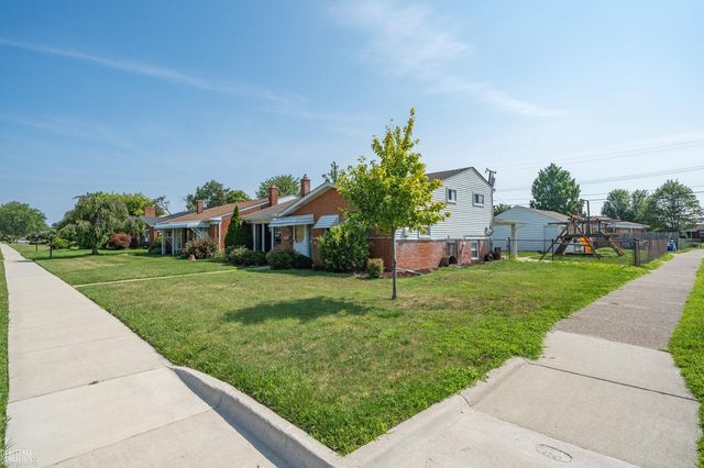 24612 Panama Avenue, Warren, MI 48091