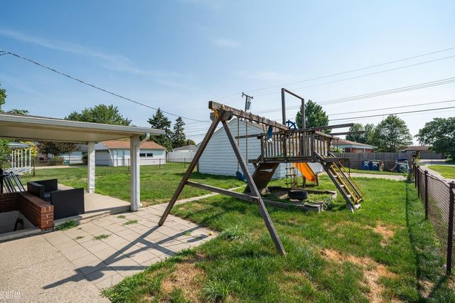 24612 Panama Avenue, Warren, MI 48091