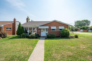 24612 Panama Avenue, Warren, MI 48091
