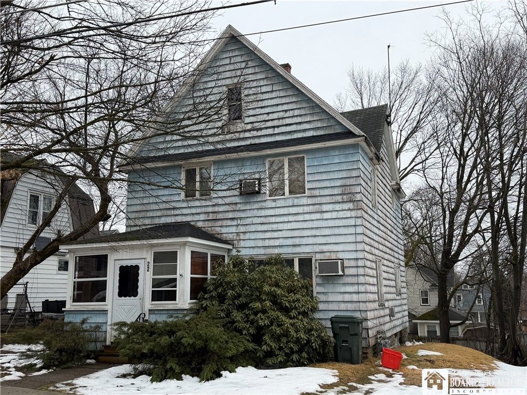 22 Genesee Street, Jamestown, NY 14701