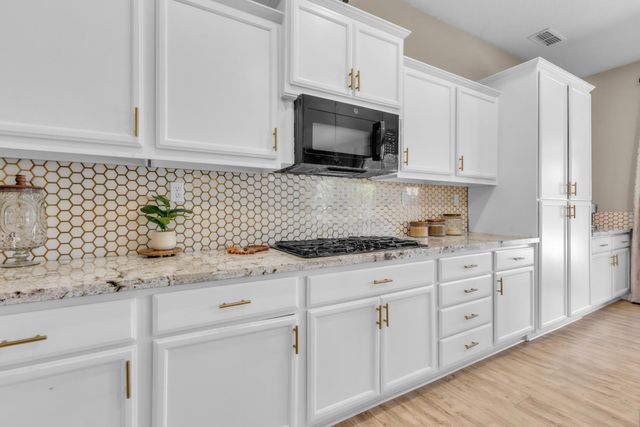 1495 Vasco St, Manteca, CA 95337