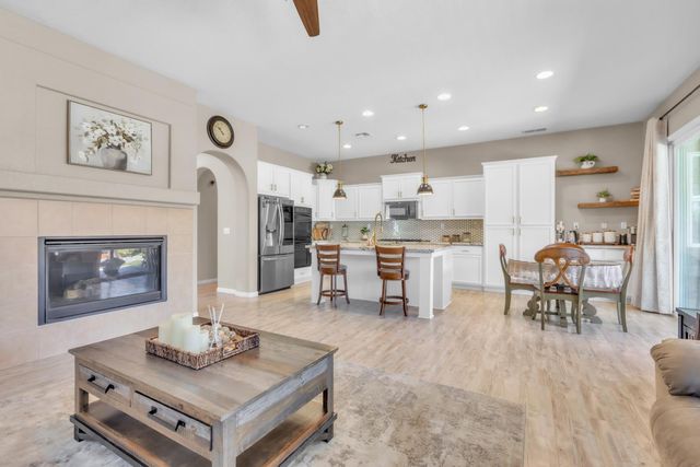 1495 Vasco St, Manteca, CA 95337
