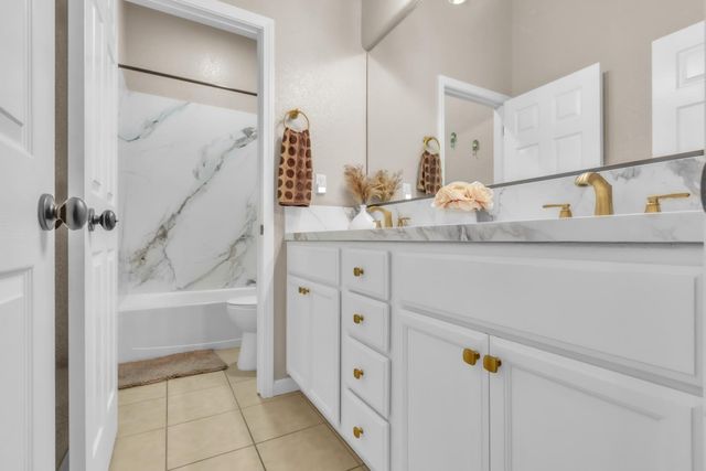 1495 Vasco St, Manteca, CA 95337