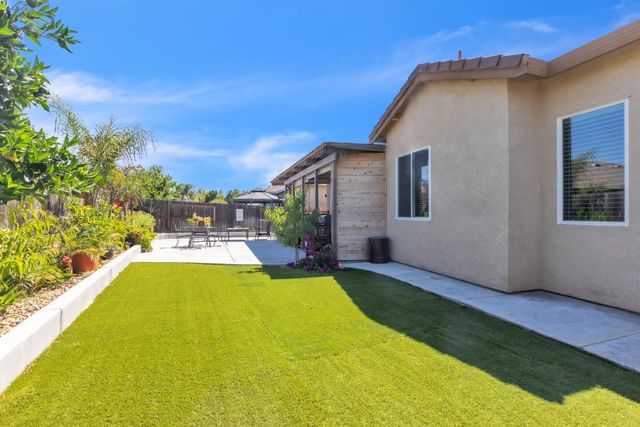 1495 Vasco St, Manteca, CA 95337
