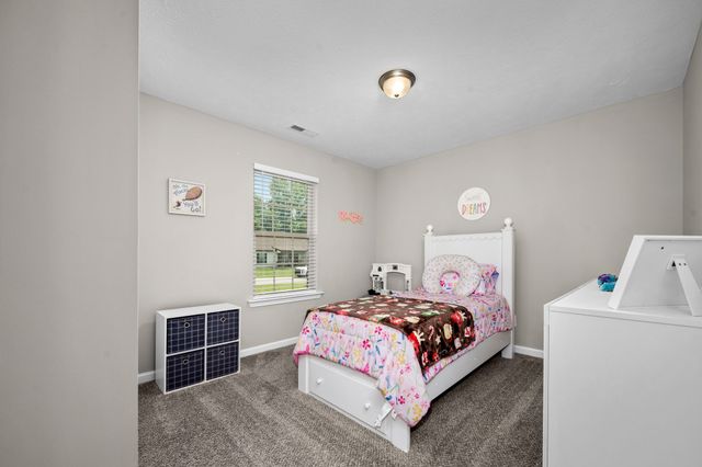 168 Grace Ct, Manchester, TN 37355