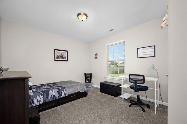 168 Grace Ct, Manchester, TN 37355