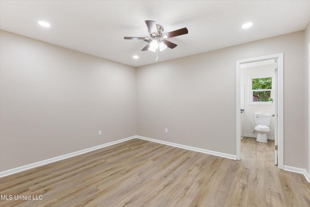 1825 Brookhaven Drive, Southaven, MS 38671