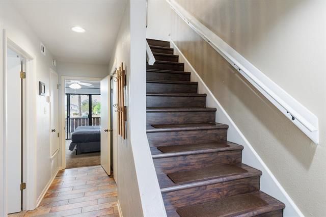 704 Horseshoe Bay BLVD F, Horseshoe Bay, TX 78657