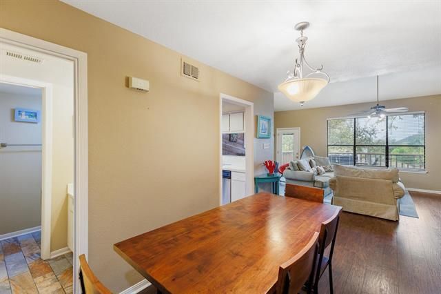 704 Horseshoe Bay BLVD F, Horseshoe Bay, TX 78657