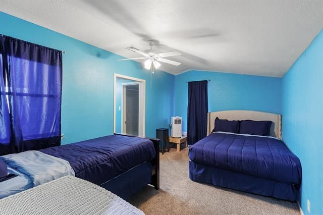 704 Horseshoe Bay BLVD F, Horseshoe Bay, TX 78657