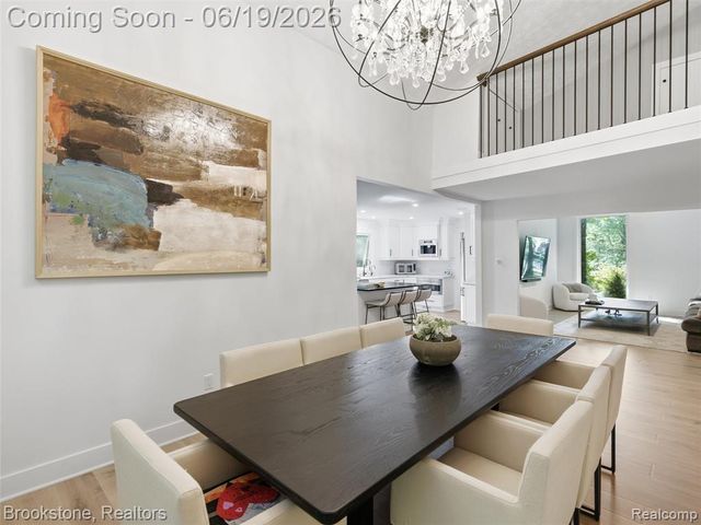 7450 Deerhill Drive, Clarkston, MI 48346