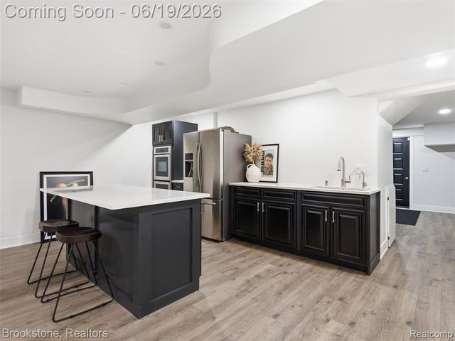 7450 Deerhill Drive, Clarkston, MI 48346