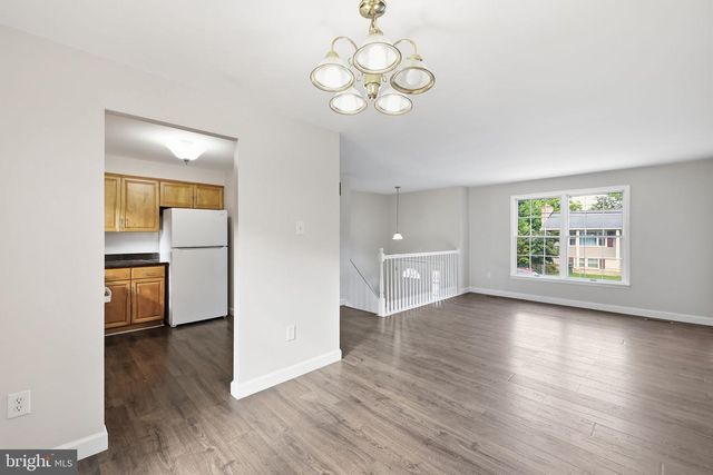 8804 35TH AVE, College Park, MD 20740