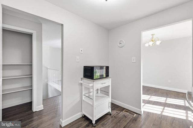 8804 35TH AVE, College Park, MD 20740