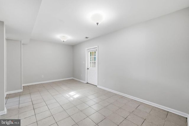 8804 35TH AVE, College Park, MD 20740