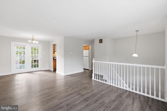 8804 35TH AVE, College Park, MD 20740
