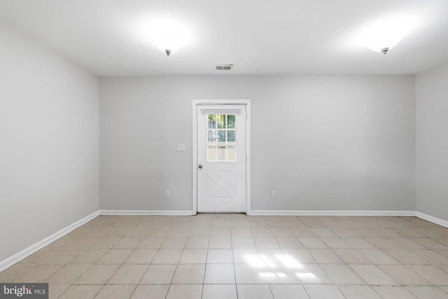 8804 35TH AVE, College Park, MD 20740