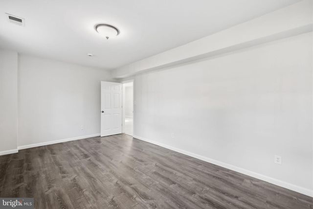 8804 35TH AVE, College Park, MD 20740