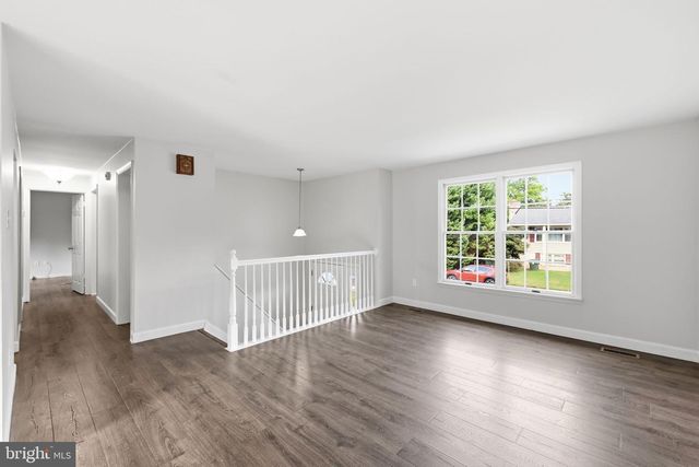 8804 35TH AVE, College Park, MD 20740